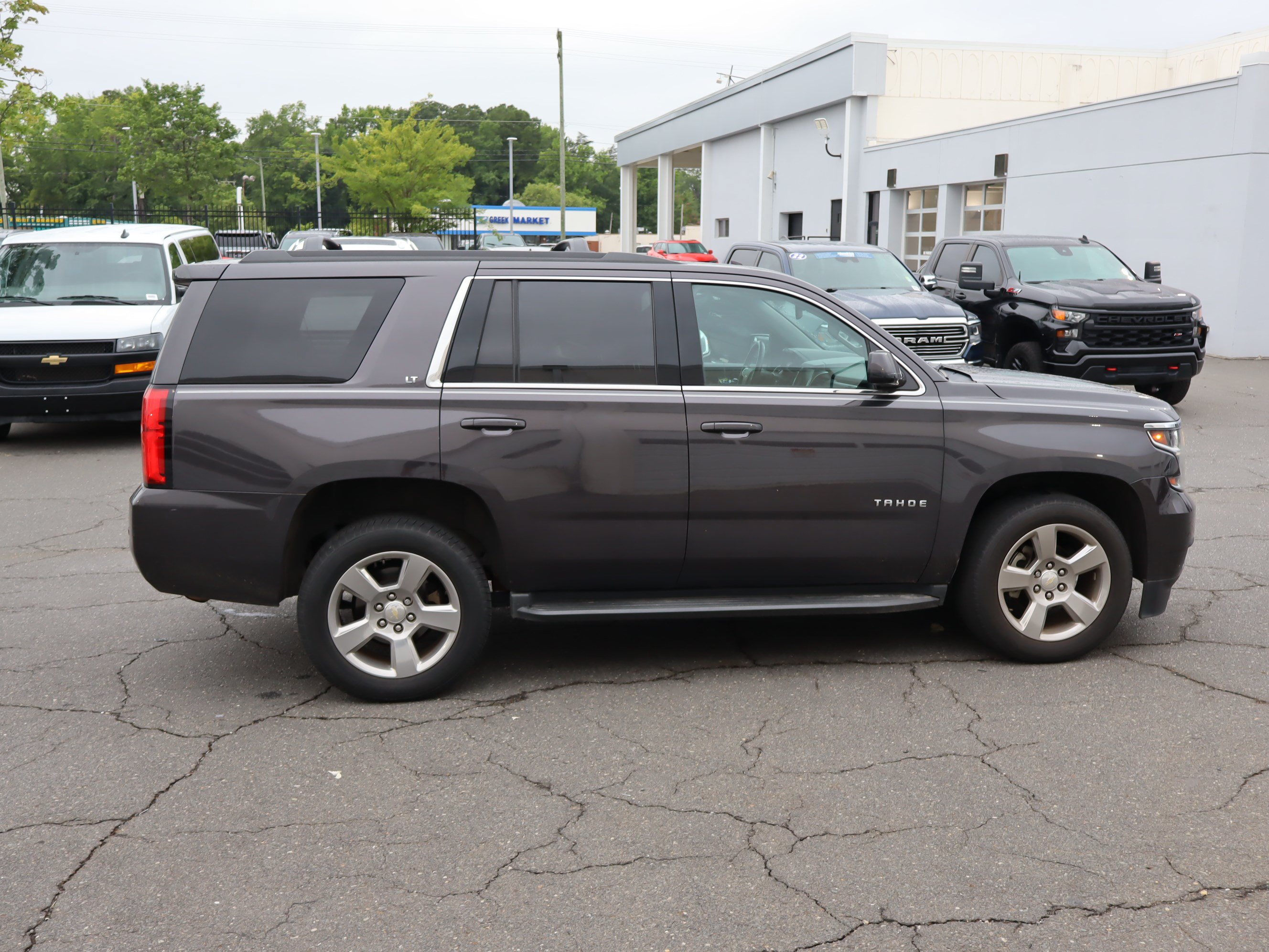 Used 2016 Chevrolet Tahoe LT RWD image 22