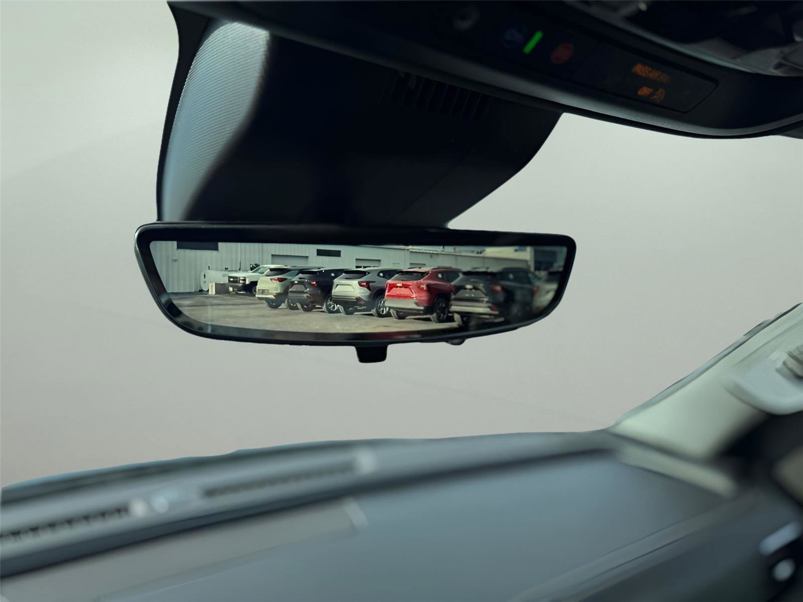 New 2026 Chevrolet Suburban Premier image 21