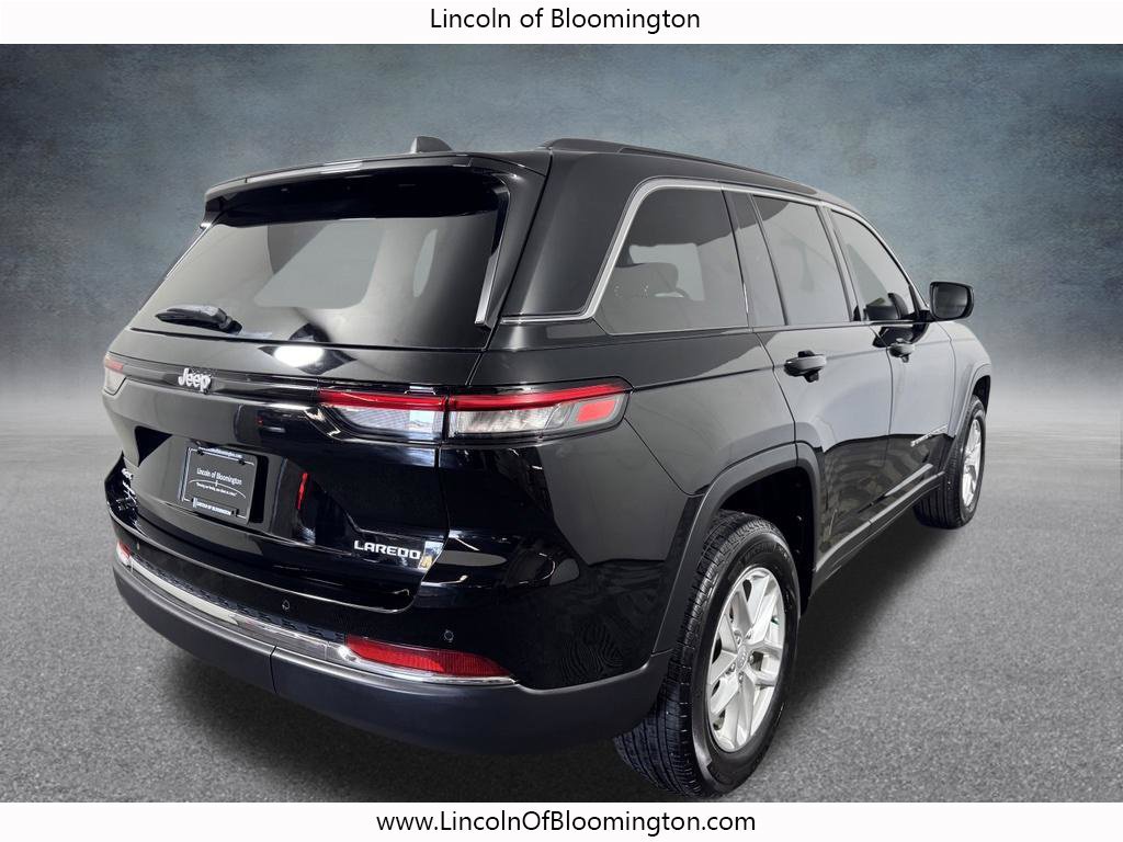 Used 2025 Jeep Grand Cherokee Laredo X w/ Luxury Tech Group I AWD/4WD image 6