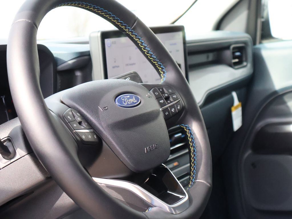 New 2026 Ford Maverick Lobo AWD/4WD image 24