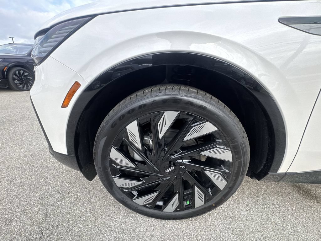 New 2026 Lincoln Nautilus Reserve AWD/4WD image 10