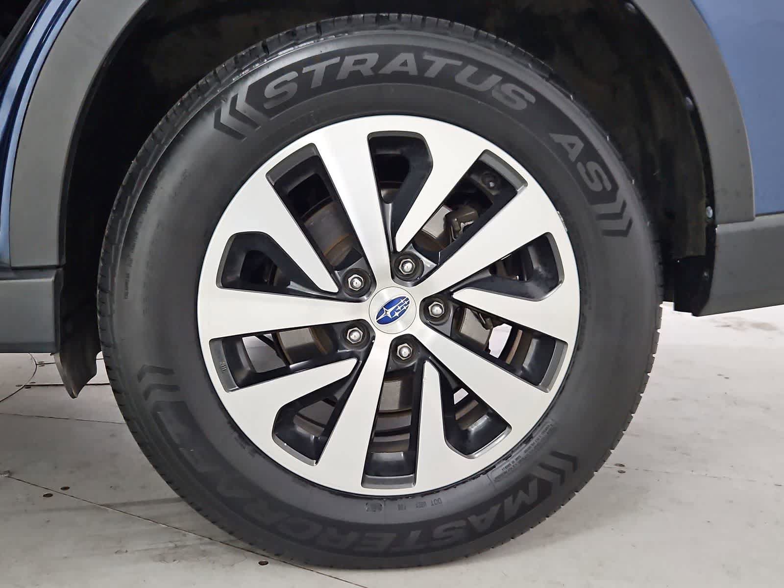 Used 2020 Subaru Outback Premium w/ Popular Package #1 AWD/4WD image 13