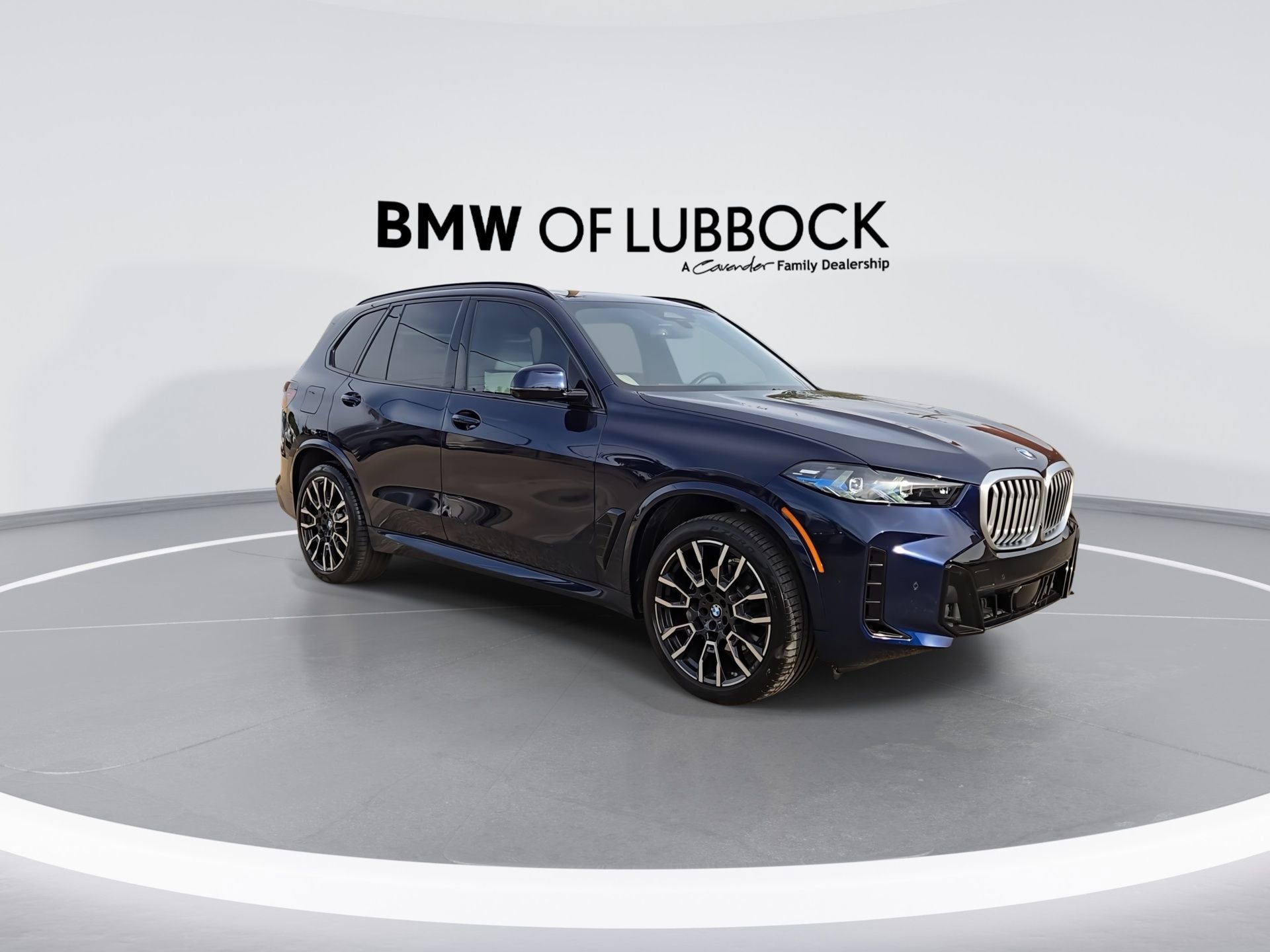 Certified 2026 BMW X5 xDrive40i w/ M Sport Package AWD/4WD image 2