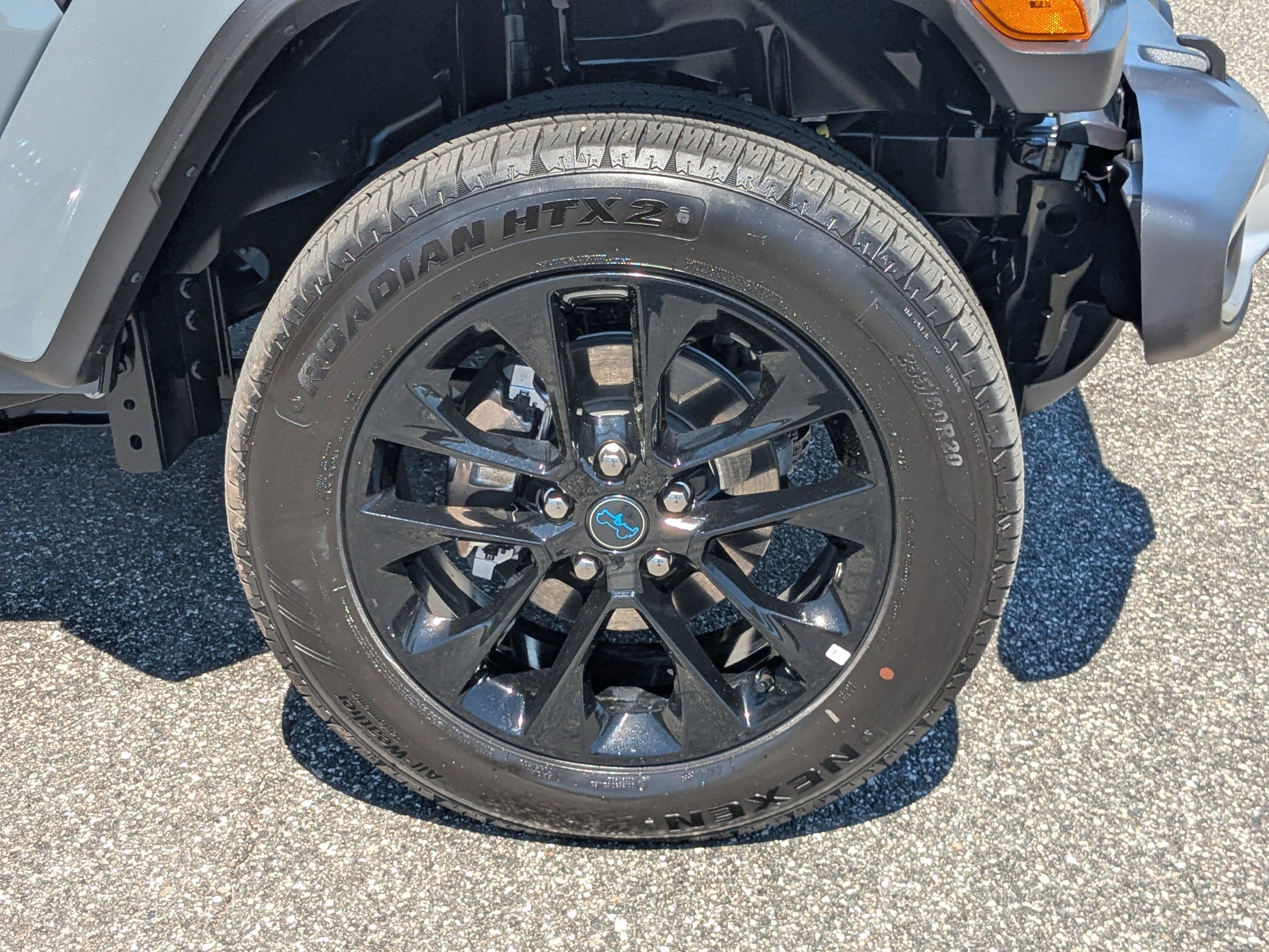 Used 2025 Jeep Wrangler Unlimited Sahara w/ Safety Group image 10