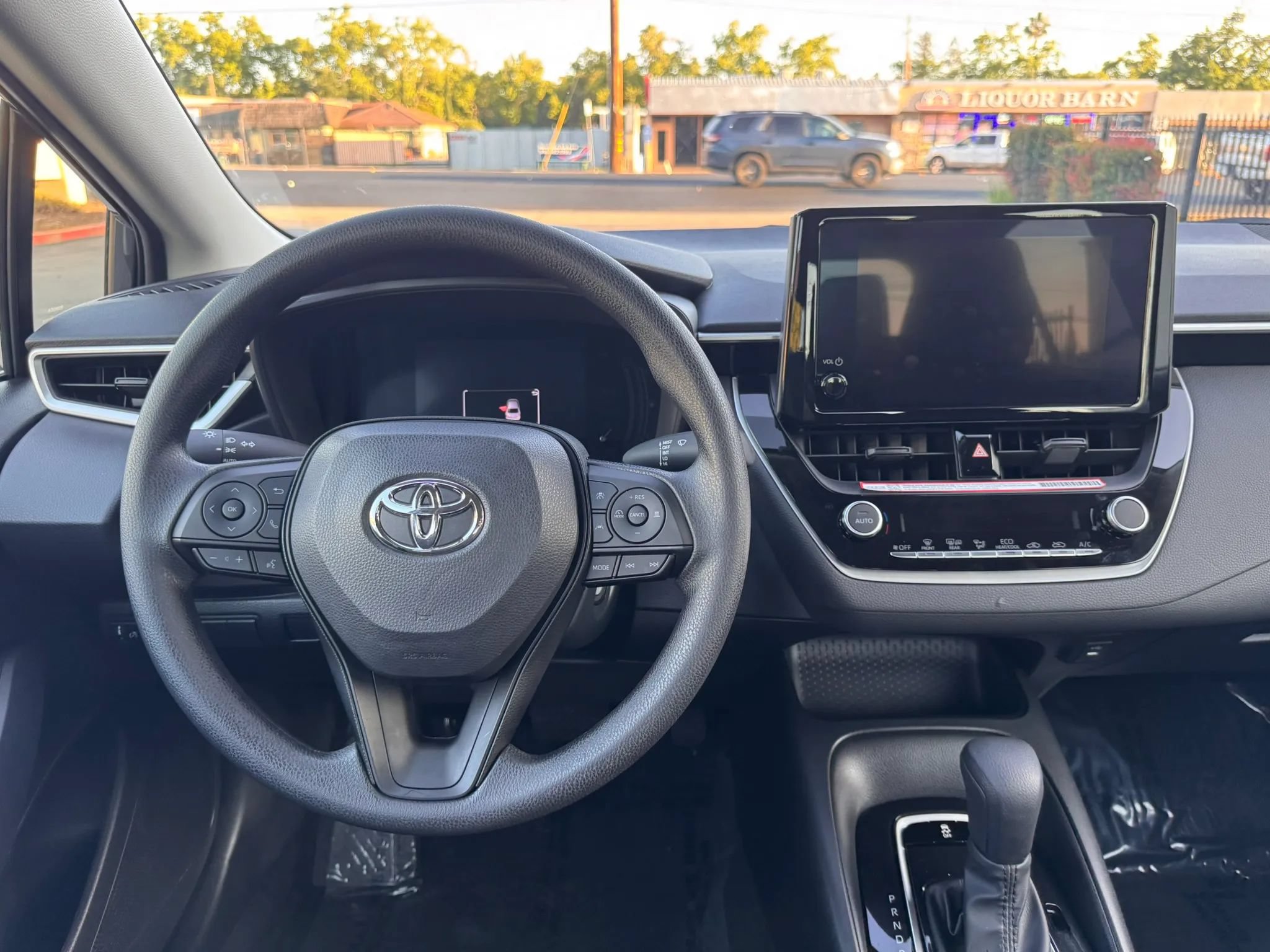 Used 2026 Toyota Corolla LE FWD image 20