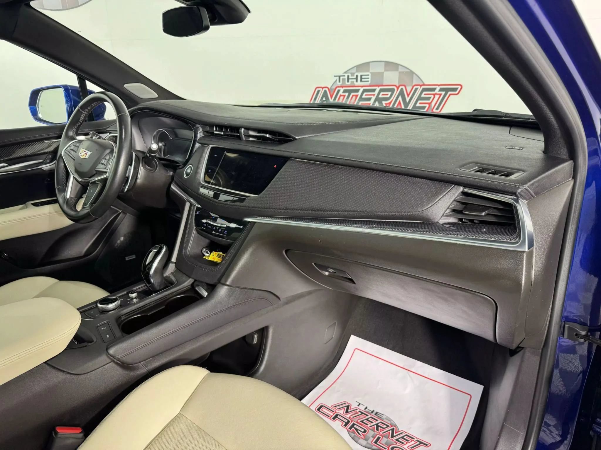 Used 2023 Cadillac XT5 Sportv AWD/4WD image 12