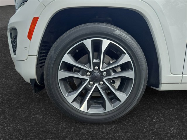 Used 2022 Jeep Grand Cherokee L Overland image 4