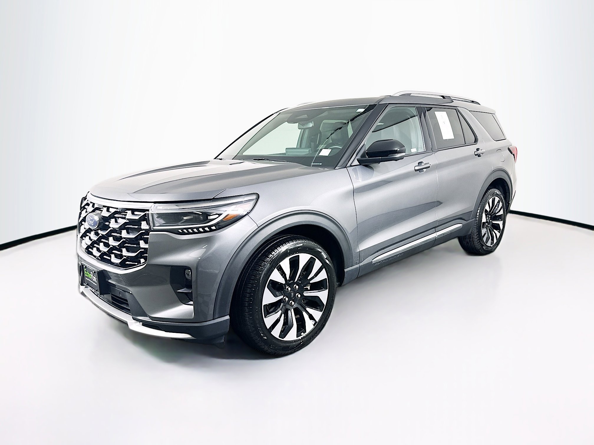 Used 2025 Ford Explorer Platinum w/ LUX Leather Package image 3