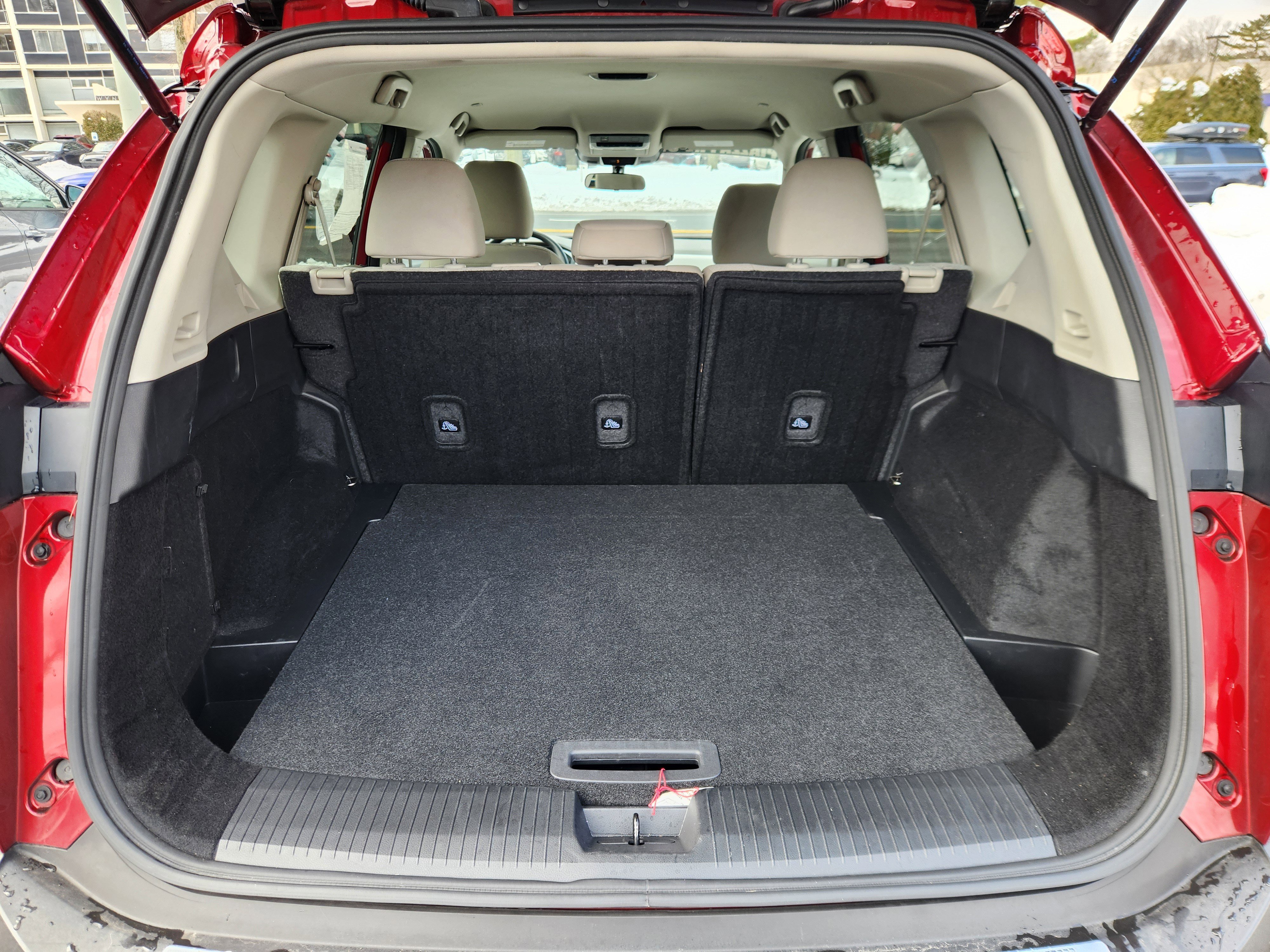 Used 2023 Nissan Rogue SV image 18