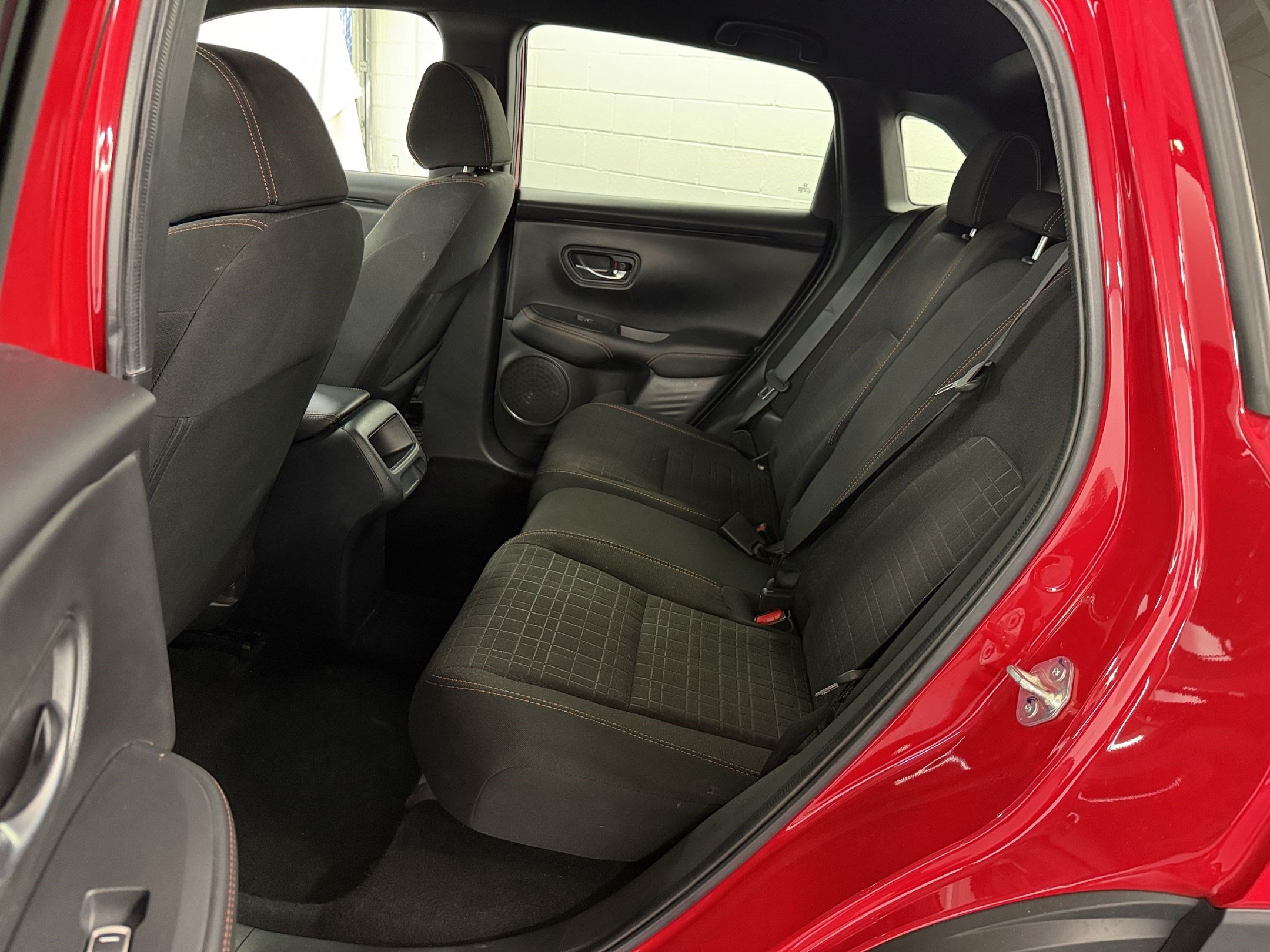 Certified 2025 Honda HR-V Sport image 22
