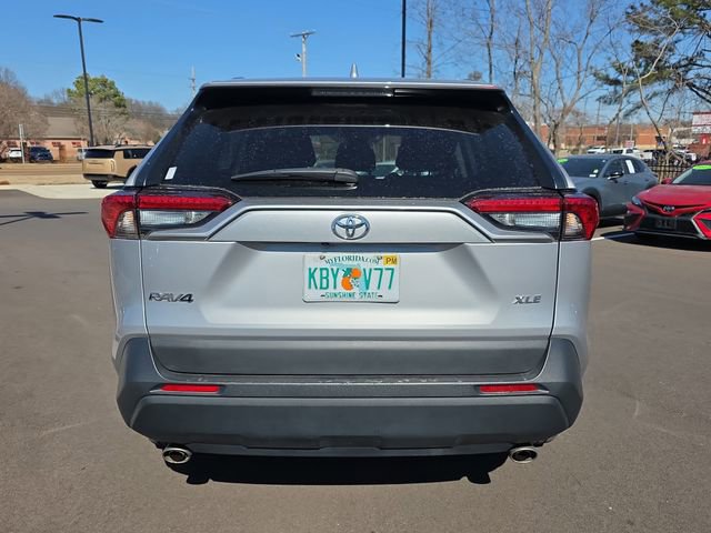 Used 2024 Toyota RAV4 XLE image 4