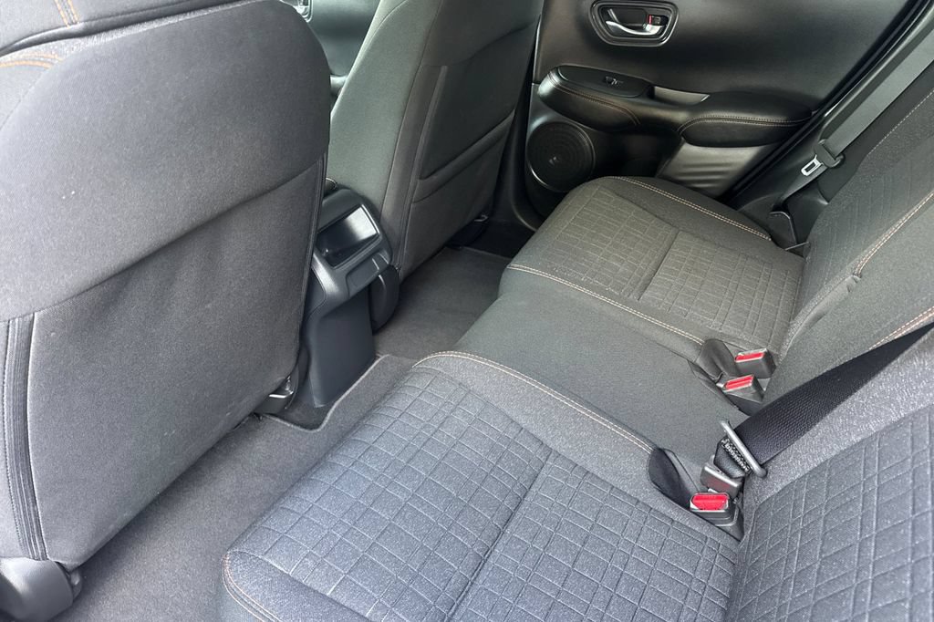 Certified 2025 Honda HR-V Sport image 7