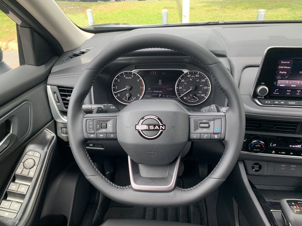 New 2026 Nissan Rogue SV FWD image 9