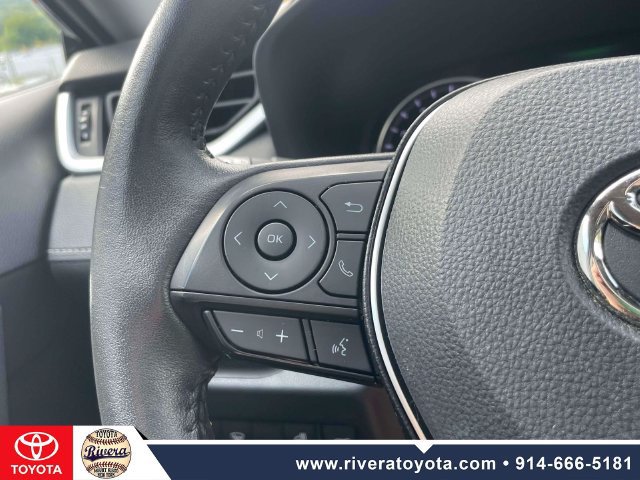 Used 2022 Toyota RAV4 XLE Premium AWD/4WD image 23