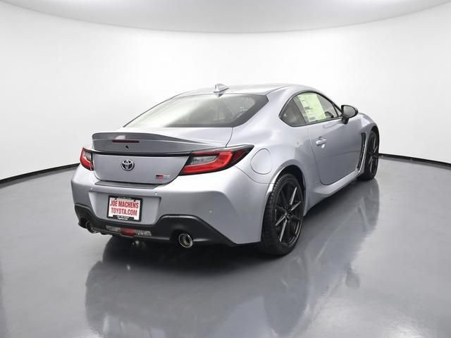 New 2025 Toyota GR86 Premium RWD image 7