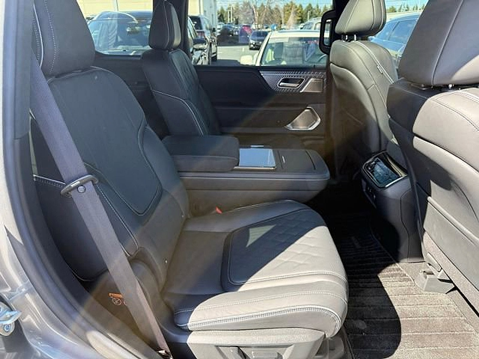 Certified 2026 INFINITI QX80 Autograph w/ Premium Cargo Package AWD/4WD image 33