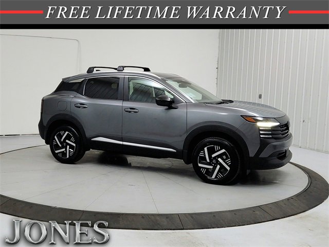 New 2026 Nissan Kicks SV w/ Cold Weather Package