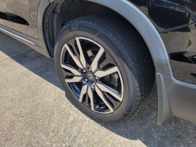 Used 2019 Honda Pilot Touring image 5
