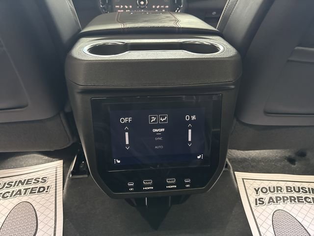 New 2026 GMC Yukon AT4 Ultimate w/ LPO, Floor Liner Package image 22