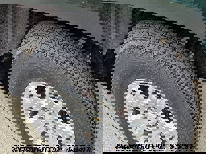 Used 2016 Chevrolet Colorado LT w/ Safety Package AWD/4WD image 29