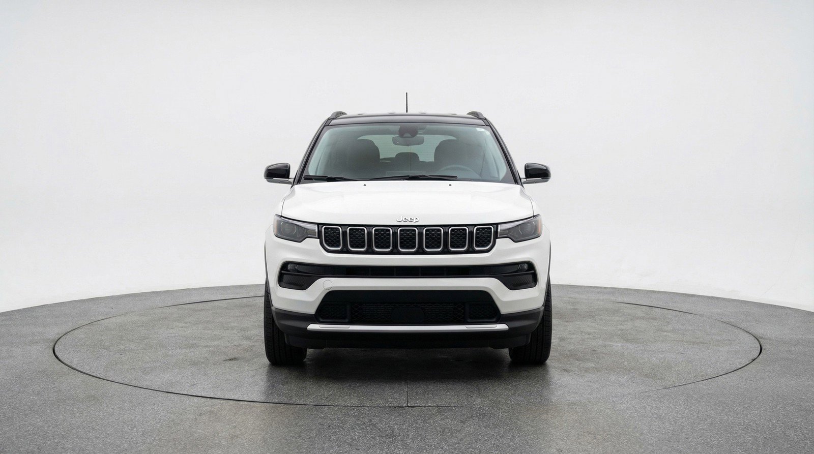 Used 2025 Jeep Compass Limited image 2
