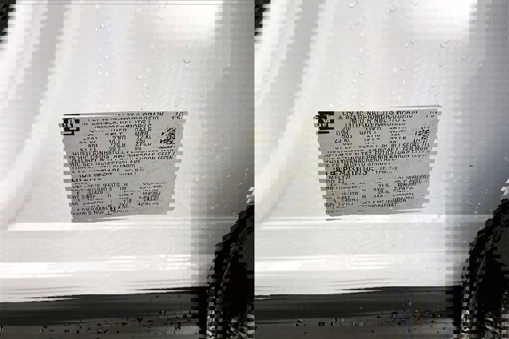 New 2026 Buick Envision Sport Touring image 9