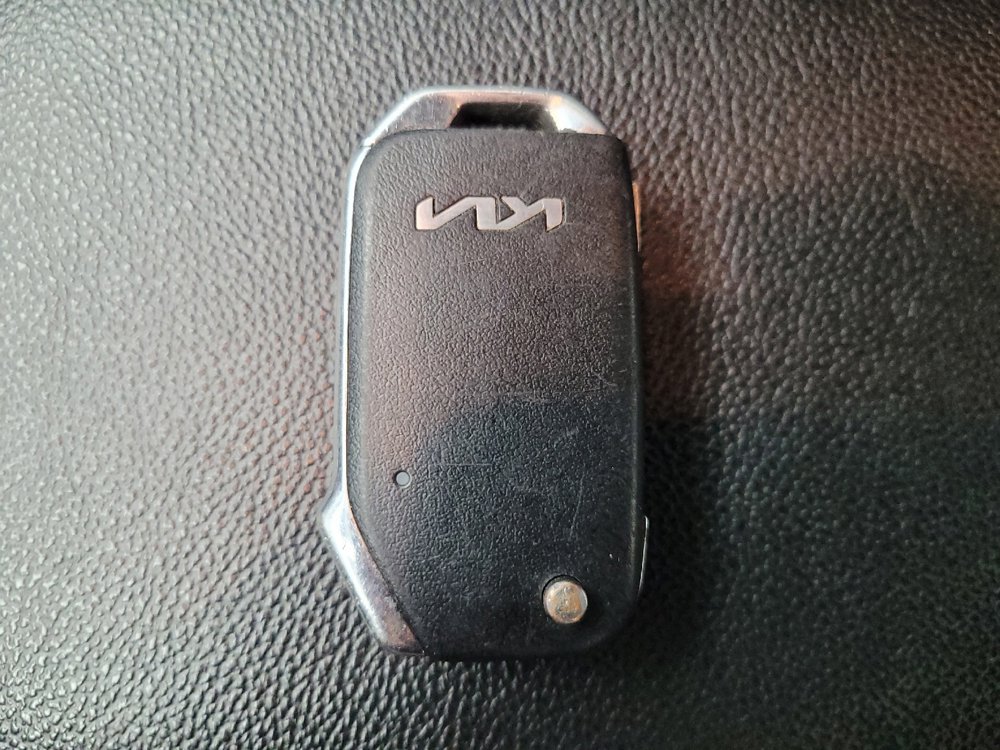 Used 2023 Kia Forte LXS image 32