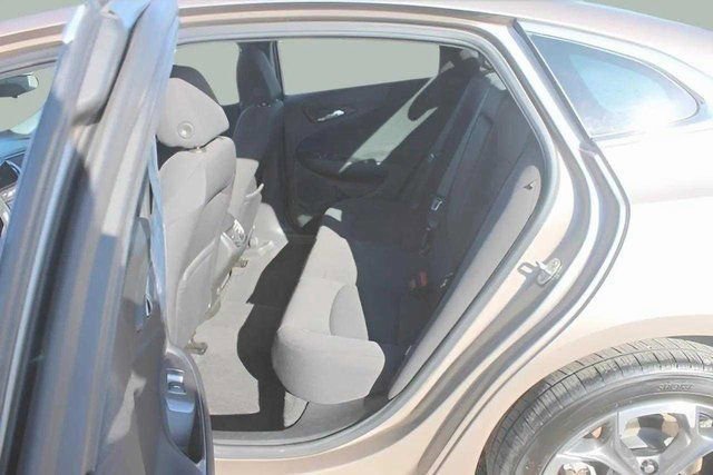 Used 2022 Chevrolet Malibu LT image 8