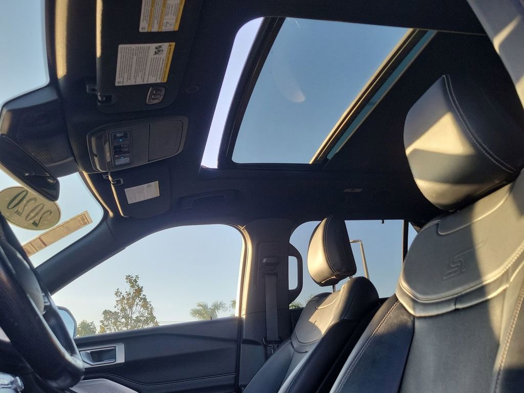 Used 2020 Ford Explorer ST w/ ST Street Pack image 21