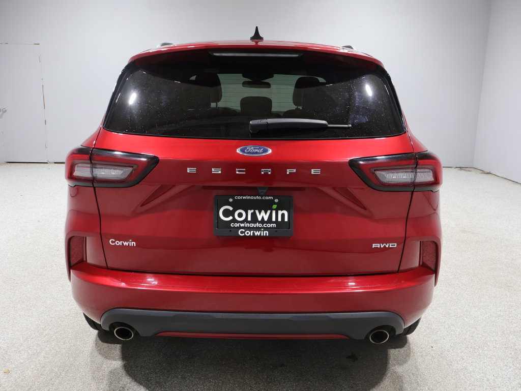 Used 2024 Ford Escape ST-Line AWD/4WD image 3