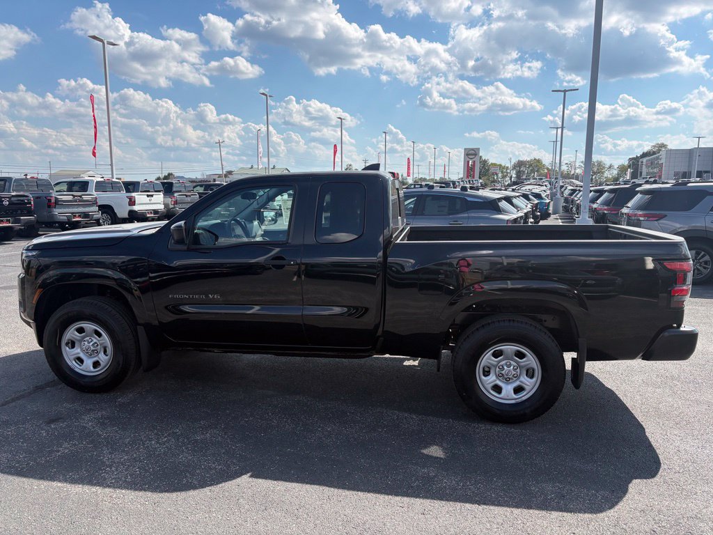 New 2027 Nissan Frontier S w/ S Utility Package AWD/4WD image 7