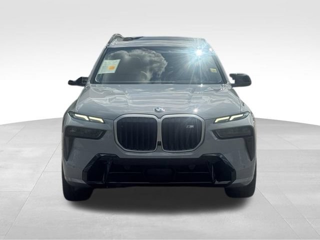 Used 2024 BMW X7 M60i w/ Climate Comfort Package AWD/4WD image 13