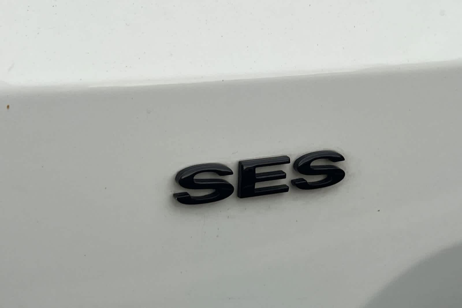 Used 2021 Ford EcoSport SES image 28