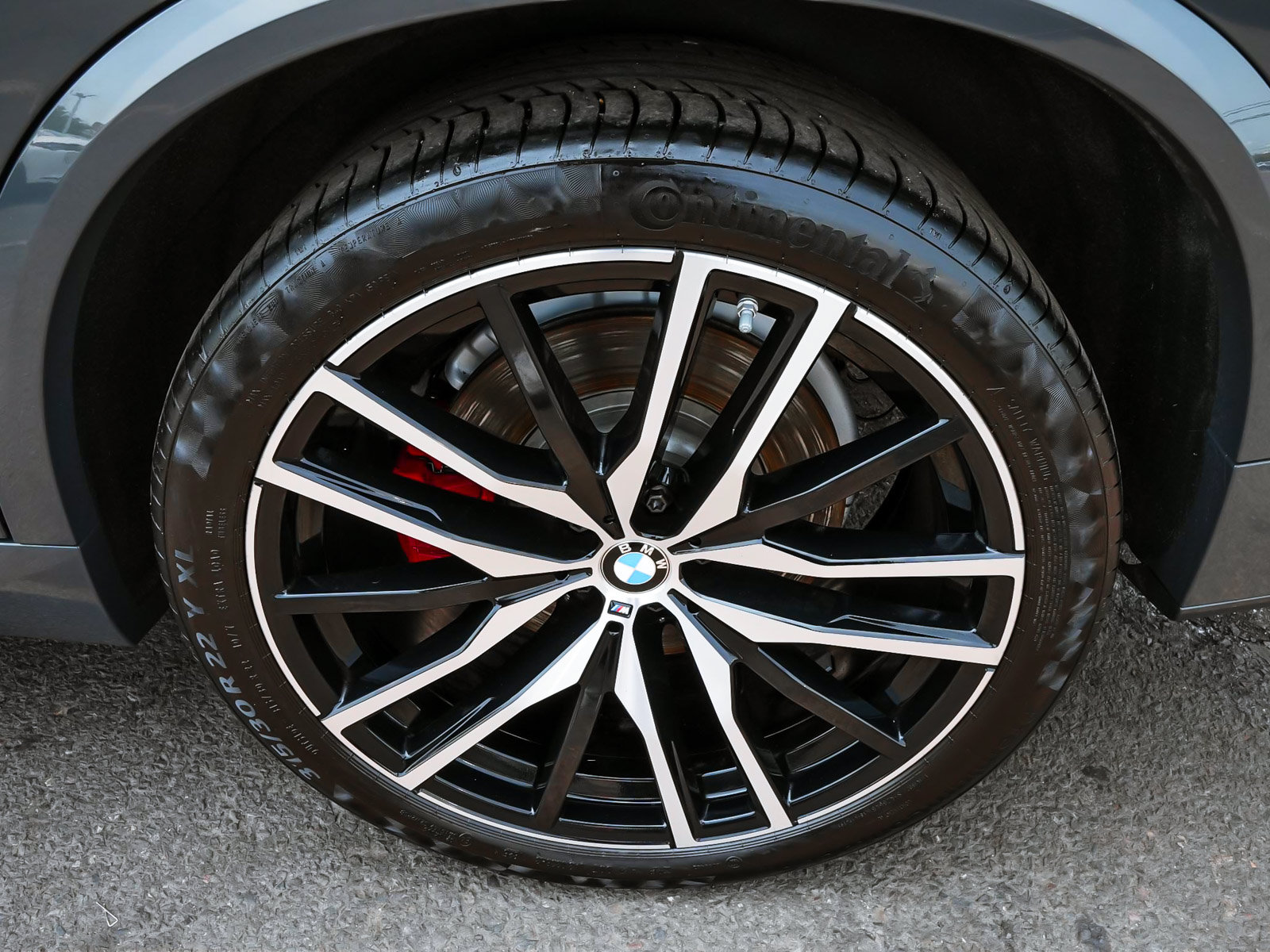 Used 2022 BMW X5 M50i w/ Executive Package AWD/4WD image 8