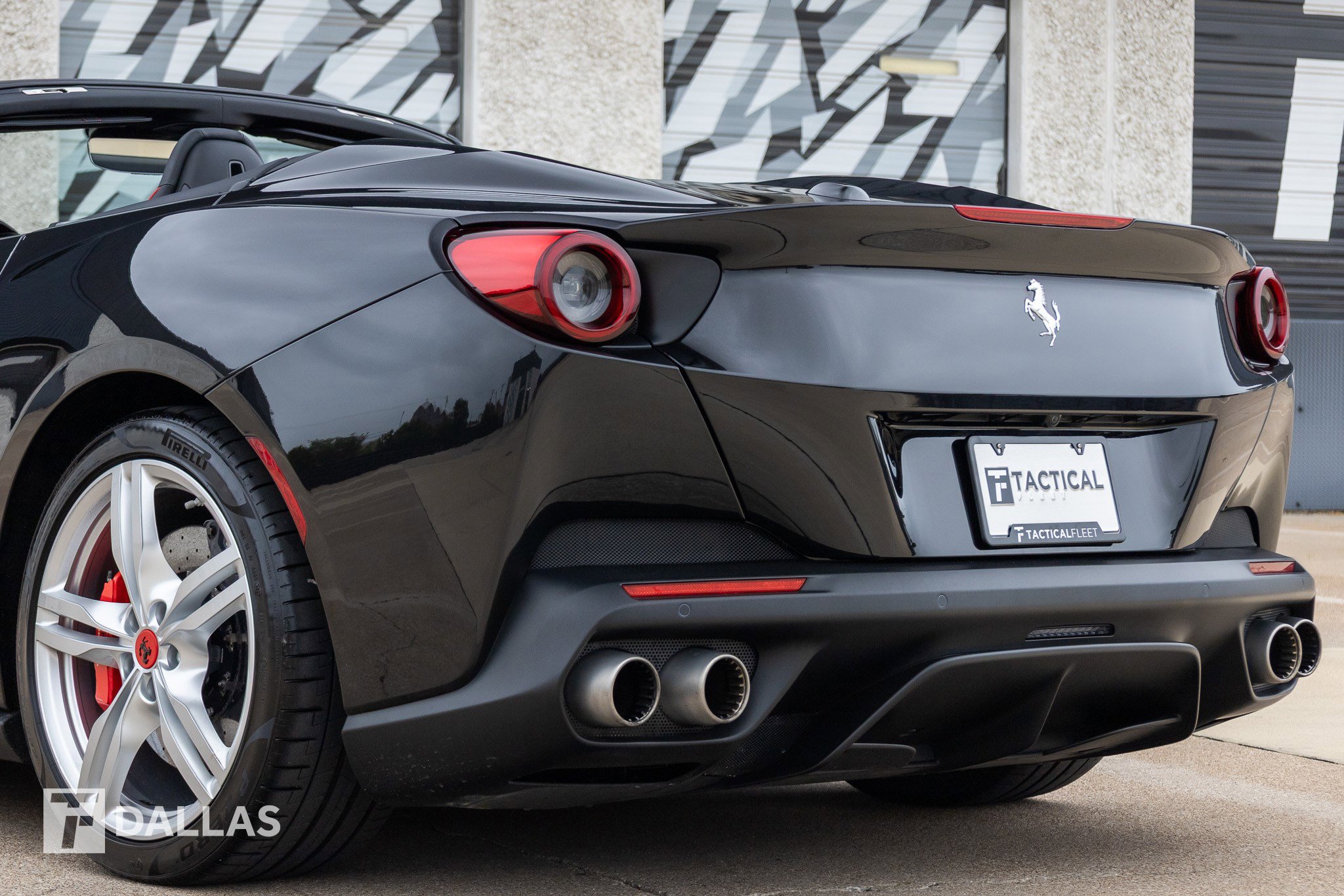 Used 2020 Ferrari Portofino image 12