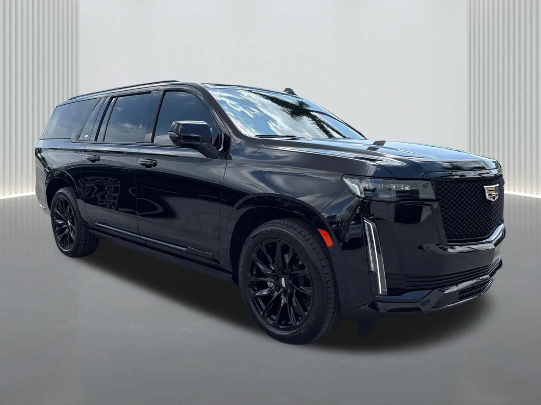 Certified 2023 Cadillac Escalade ESV Sport Platinum w/ LPO, ONYX Package RWD image 3