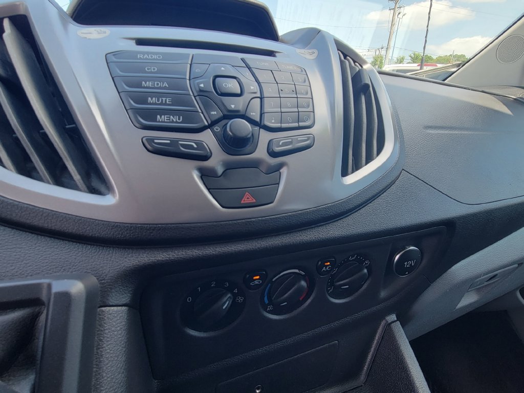 Used 2019 Ford Transit 350 XLT RWD image 24