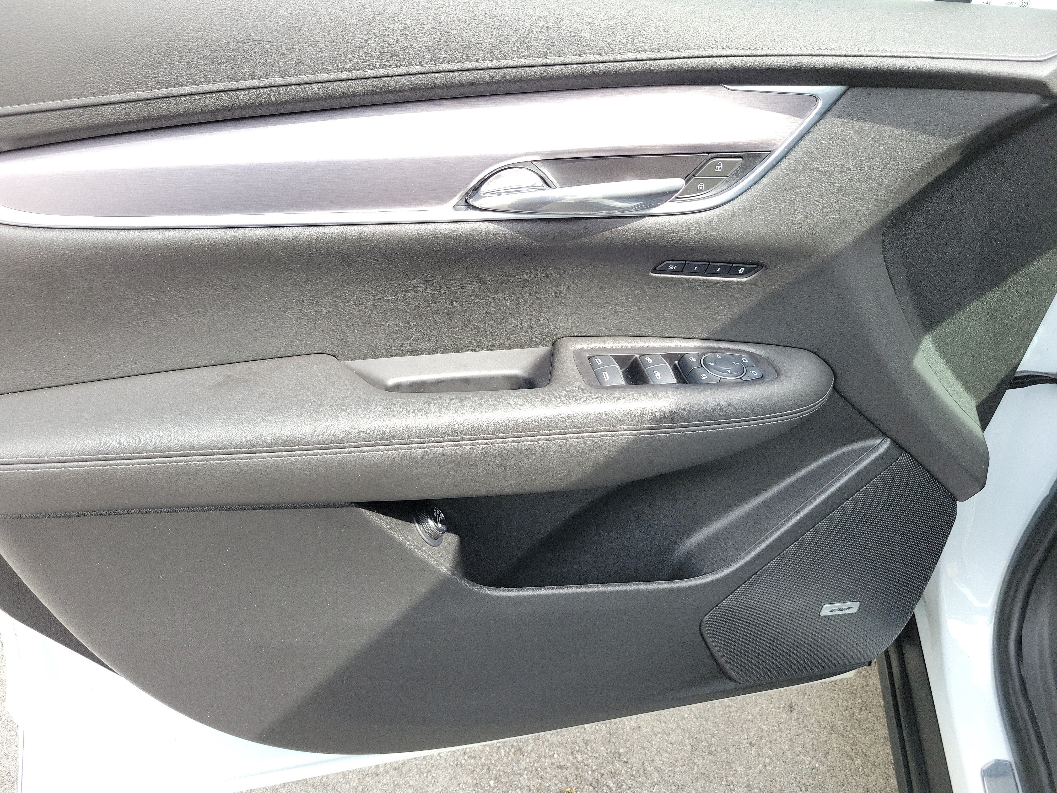 Used 2025 Cadillac XT6 Luxury FWD image 22