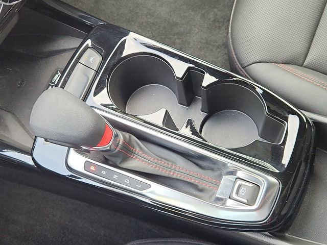 Used 2024 Chevrolet Trax RS w/ Sunroof Package image 15