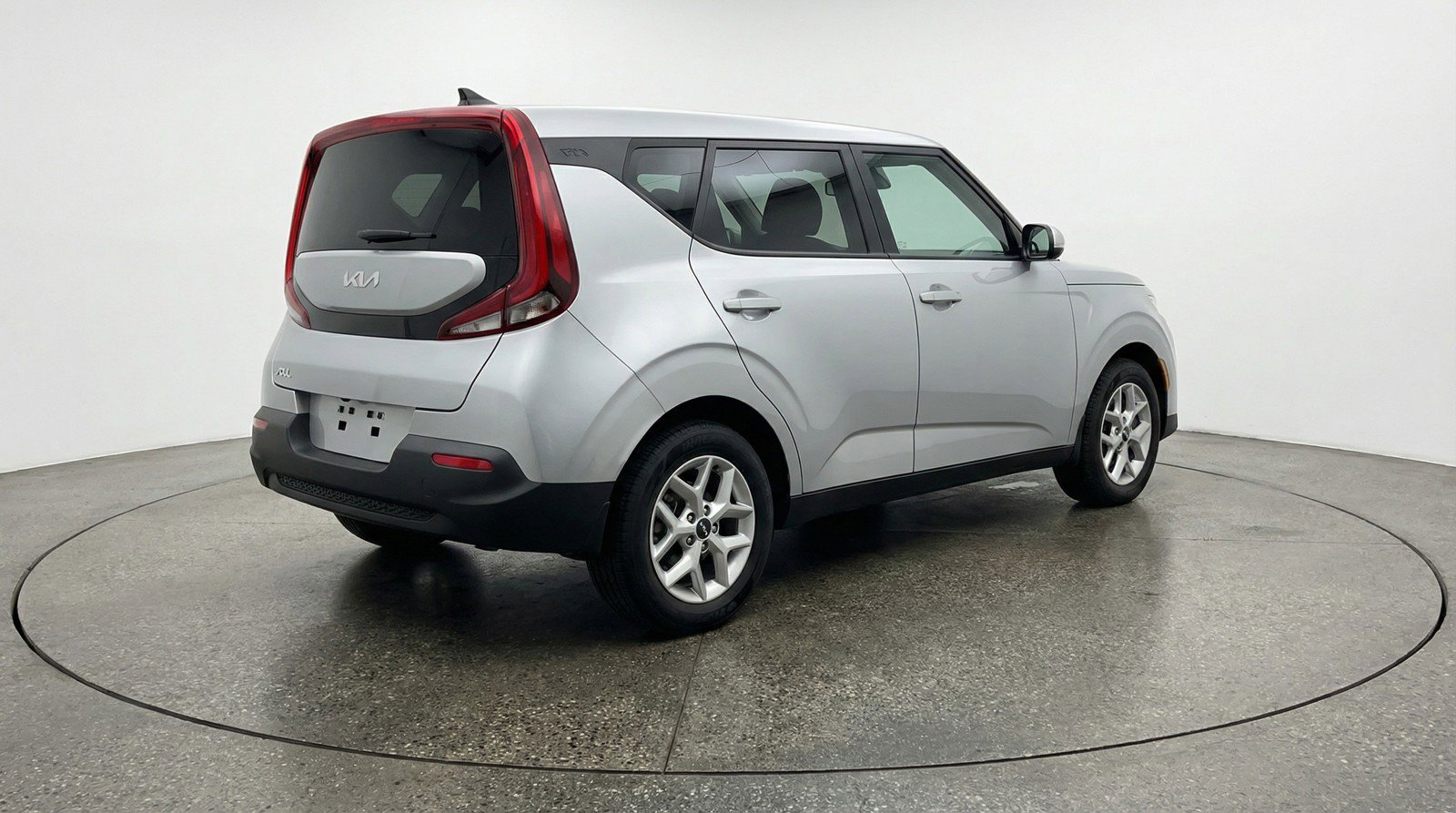 Used 2025 Kia Soul LX w/ LX Technology Package image 9