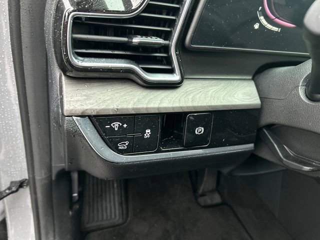 Used 2023 Kia Sportage X-Line w/ X-Line Premium Package image 15
