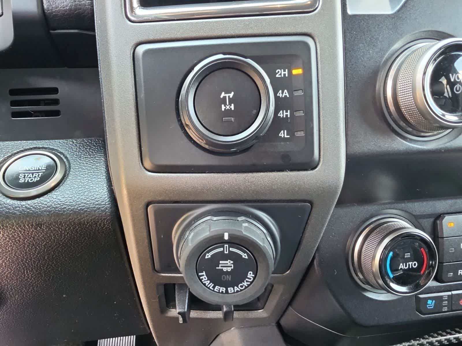 Used 2019 Ford F150 Raptor w/ Equipment Group 802A Luxury AWD/4WD image 28