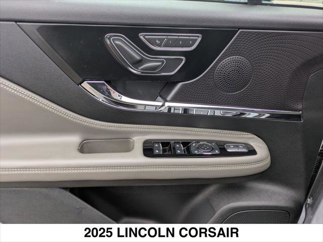 New 2025 Lincoln Corsair FWD w/ Equipment Group 101A image 7