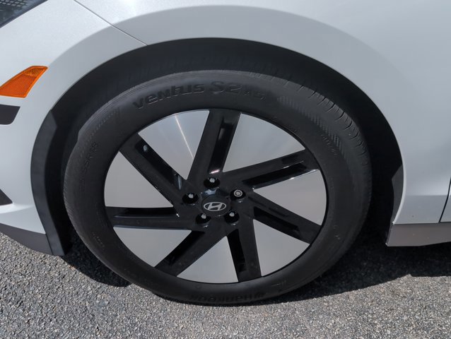 Used 2024 Hyundai Ioniq 6 SEL RWD image 26
