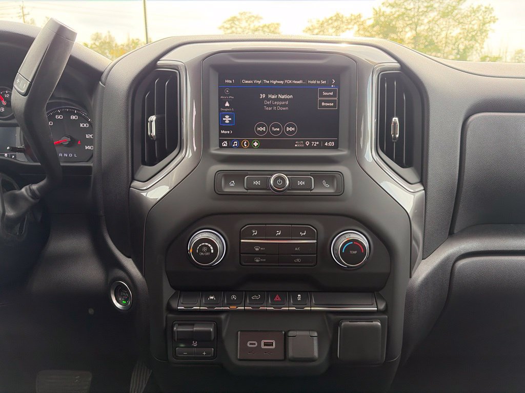 Used 2024 Chevrolet Silverado 1500 Custom AWD/4WD image 19