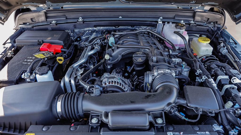 New 2026 Jeep Wrangler Unlimited Rubicon w/ Whitecap Package image 31