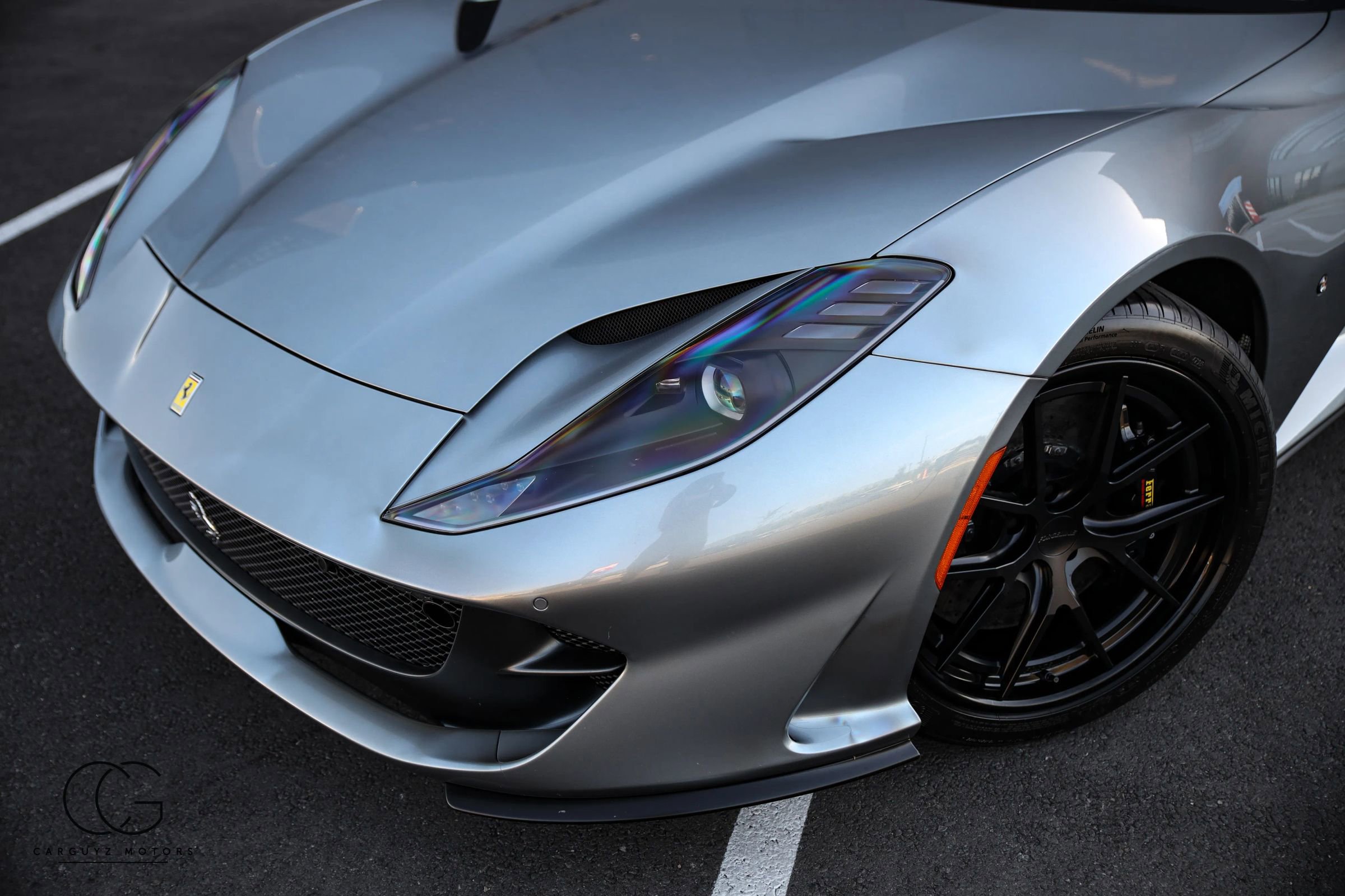 Used 2019 Ferrari 812 Superfast RWD image 8