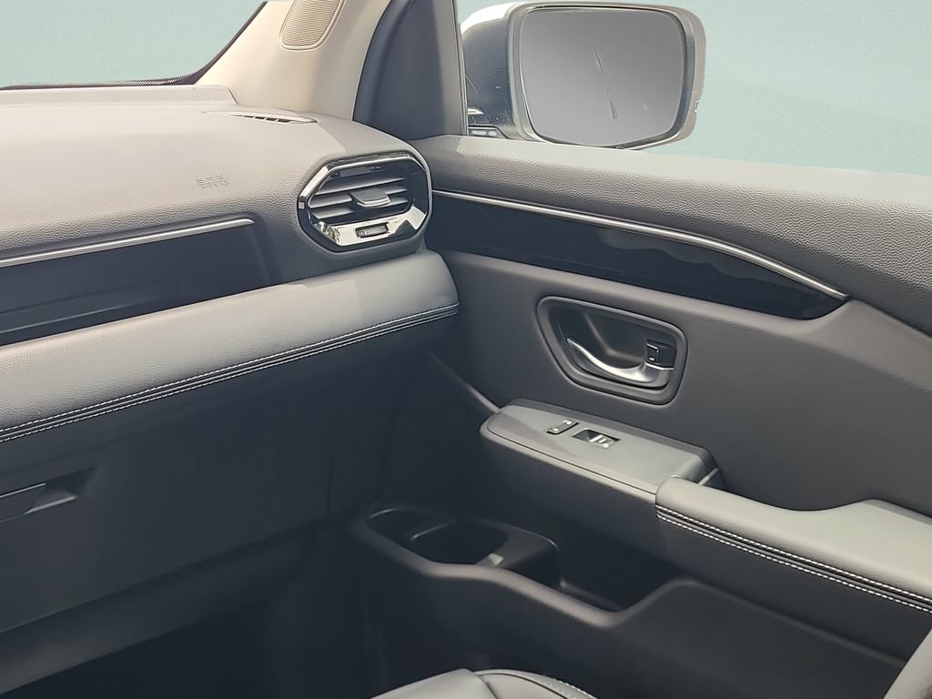 Used 2025 Honda Pilot EX-L image 16