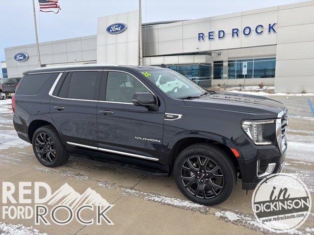 Used 2024 GMC Yukon SLT w/ SLT Premium Package