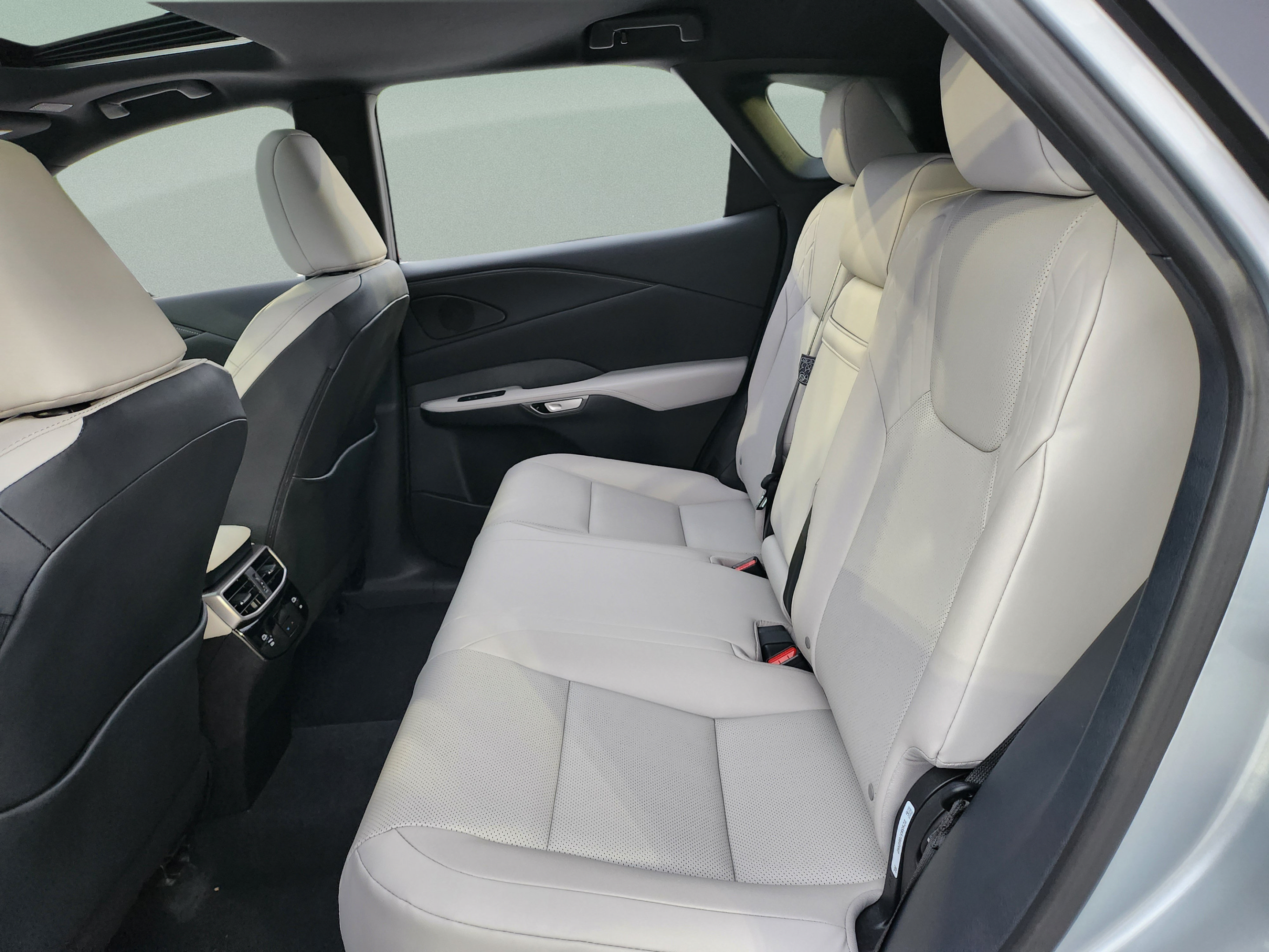 Certified 2025 Lexus RX 350 Premium w/ Convenience Package FWD image 21